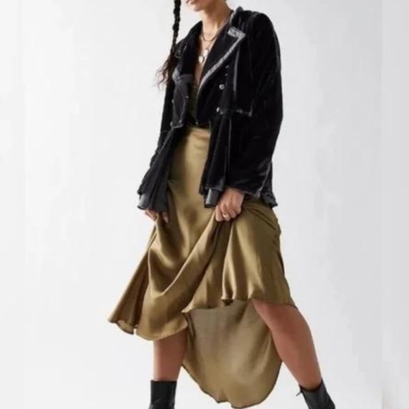 NWT FREE PEOPLE faye velvet military style jack in ebony grey size small - Picture 3 of 12